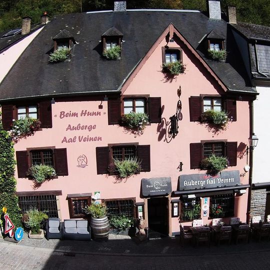 Auberge Aal Veianen « Beim Hunn »