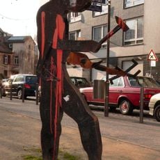 Hammering Man