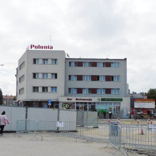 Budynek hotelowy przy ulicy Grottgera 16