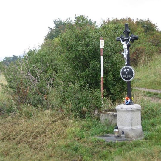 Boží muka na křižovatce silnic Dolní Hbity - Smolotely a Horní Líšnice