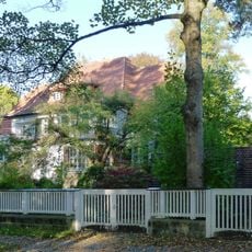 Doppelwohnhaus mit Garagen Minheimer Straße 20/22