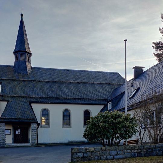 Zur Hl. Dreifaltigkeit und Johannes Baptista