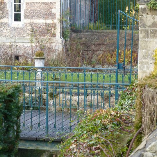 Wijlre Castle: weir