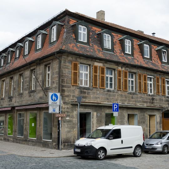Ludwigstraße 7, 9, 11, 13