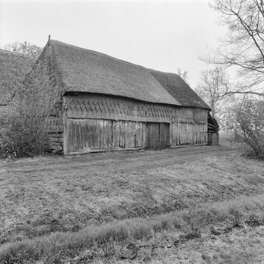 Boerderij met achterbaander, schuur 1