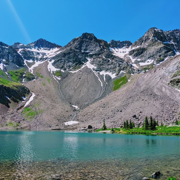 Blue Lakes Wanderweg