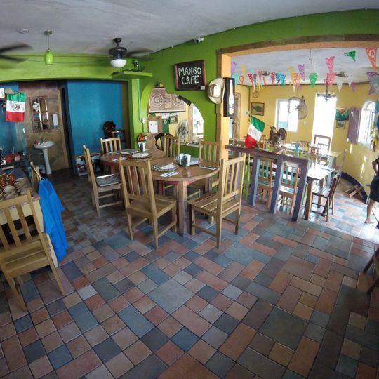 Polo's Mango Cafe