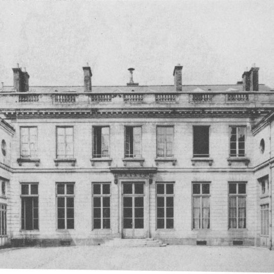 Hôtel de Bourbon-Condé