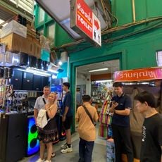 Flashlight Market