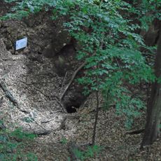 Pócsakő Sinkhole