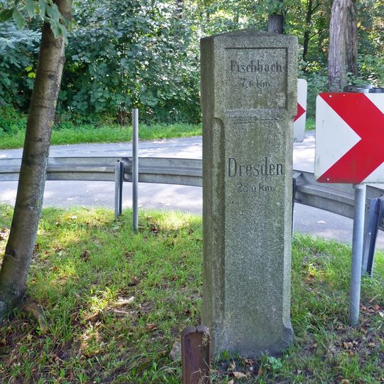 Wegestein Dresdener Straße