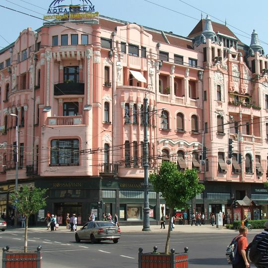 Former First Savings Bank, Debrecen