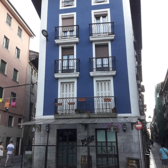 Casa Nagusia 46