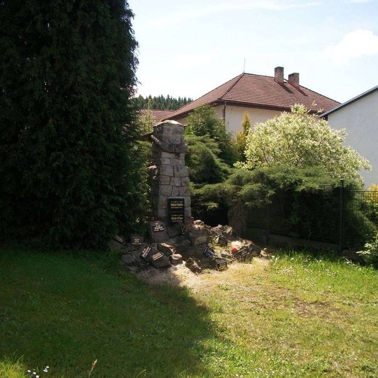 Pomník padlým v Březině