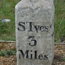 Milestone, mile N of Hilton