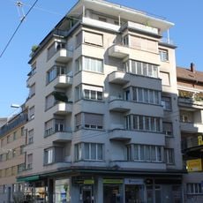 Residential and commercial building