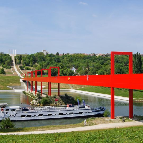 Passerelle de l'Axe Majeur