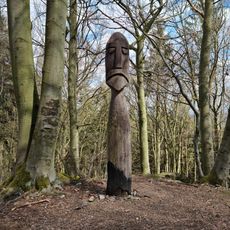 Socha Velese na vrchu Velíz