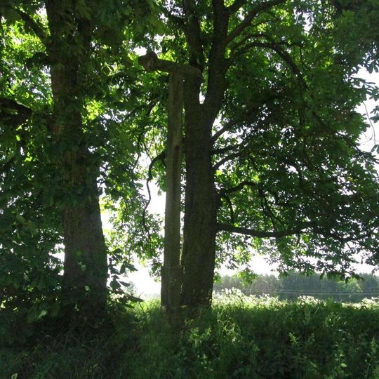 Kříž jižně od Kyjova u cesty