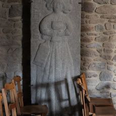 Dalle funéraire de Dom Gilles dupré, subcuré à Tressé à Tressé