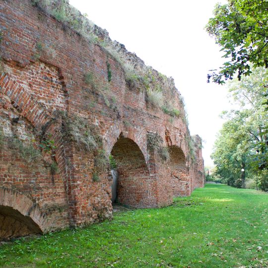 Mura medievali di piazza Lugano