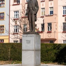 Statue of Tomáš Garrigue Masaryk in Pardubice