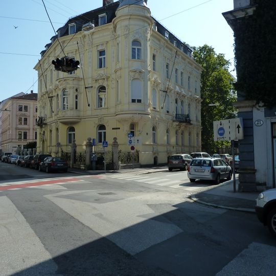 Auerspergstraße 19
