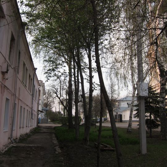 Здание уездного архива