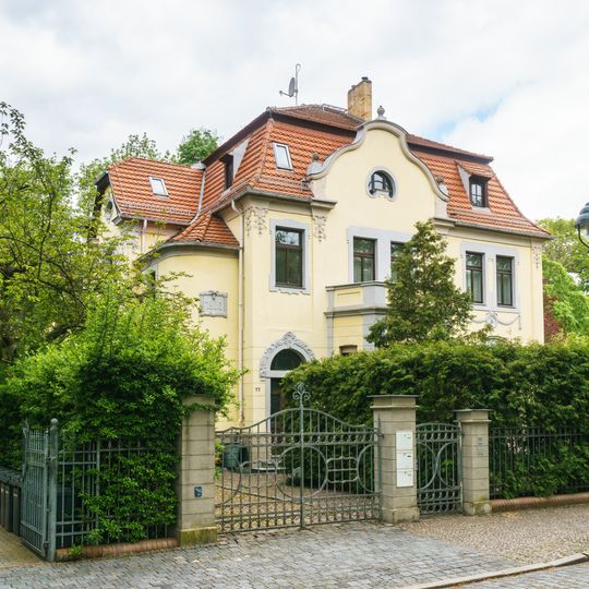 August-Bebel-Straße 11