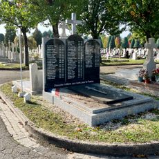 Military ossuary (cemetery of Bourg-en-Bresse)