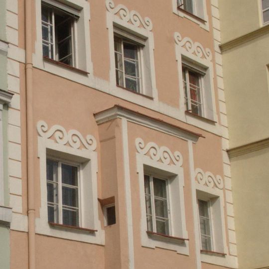 Ehemalige Posthalterei, jetzt Wohn- und Geschäftshaus