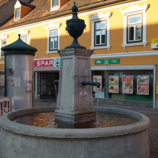 Brunnen
