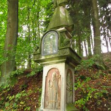 Lesnovek, socha Panny Marie