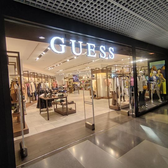 Centre Comercial Illa Carlemany