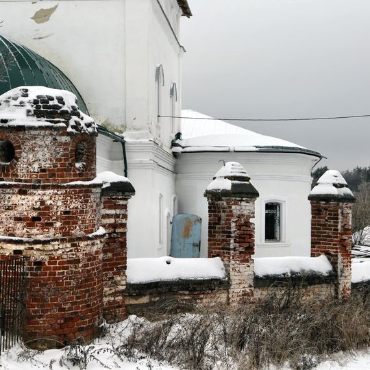 Ограда с воротами