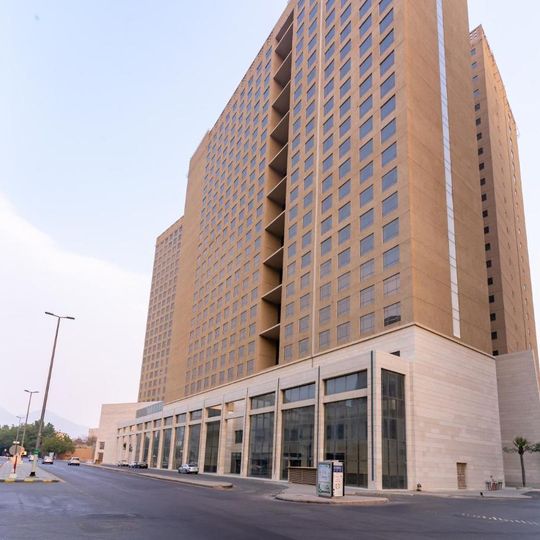 Al Hidayah Towers & Hotel