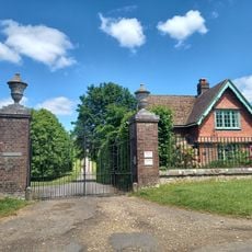 Gateway 400 Metres South Of Downlands