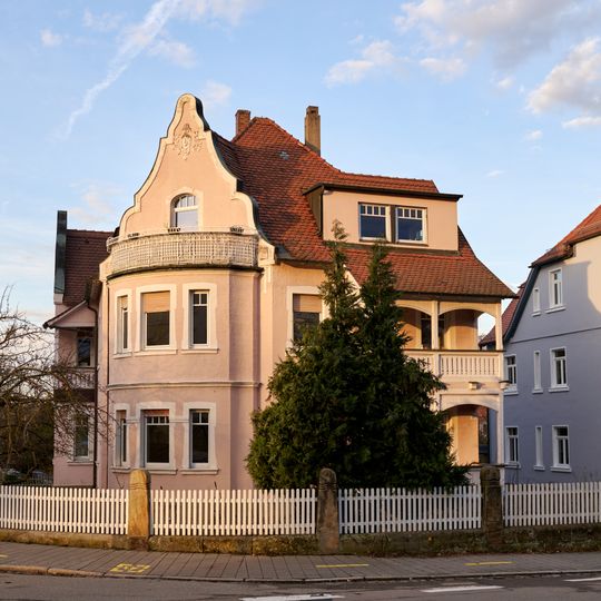 Crailsheimstraße 18, Villa