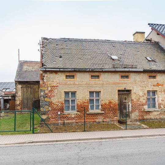 Häusleranwesen, bestehend aus Wohnhaus und Scheune Wurzener Straße 14