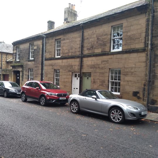 8-10, Prudhoe Street