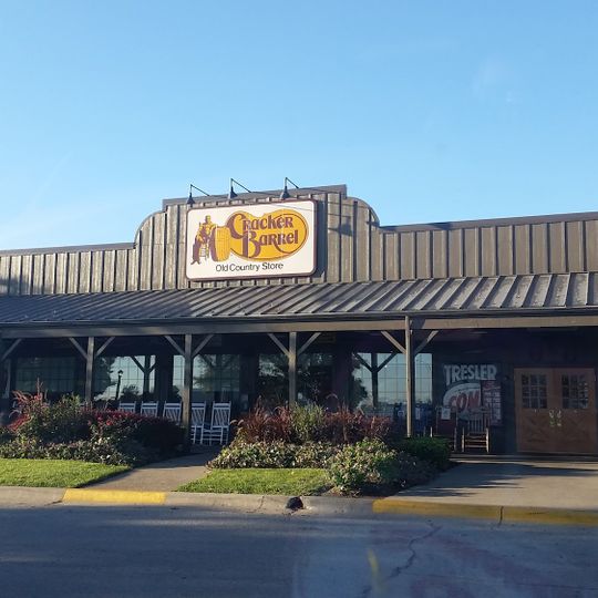 Cracker Barrel Old Country Store