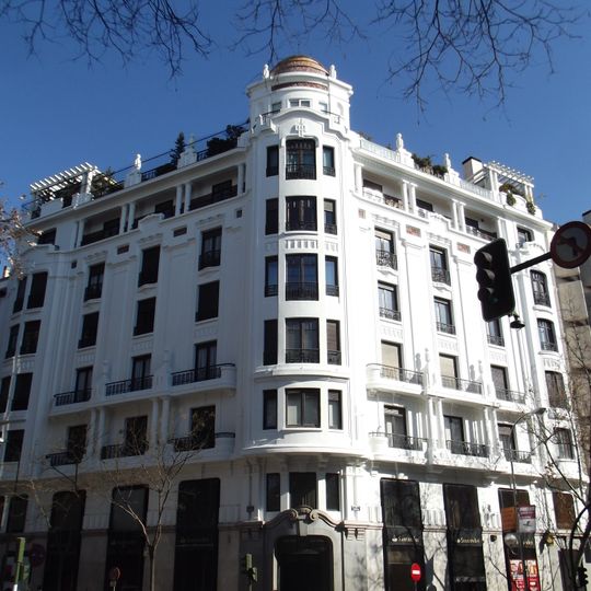 Viviendas para la Compañía de Inversiones, Madrid