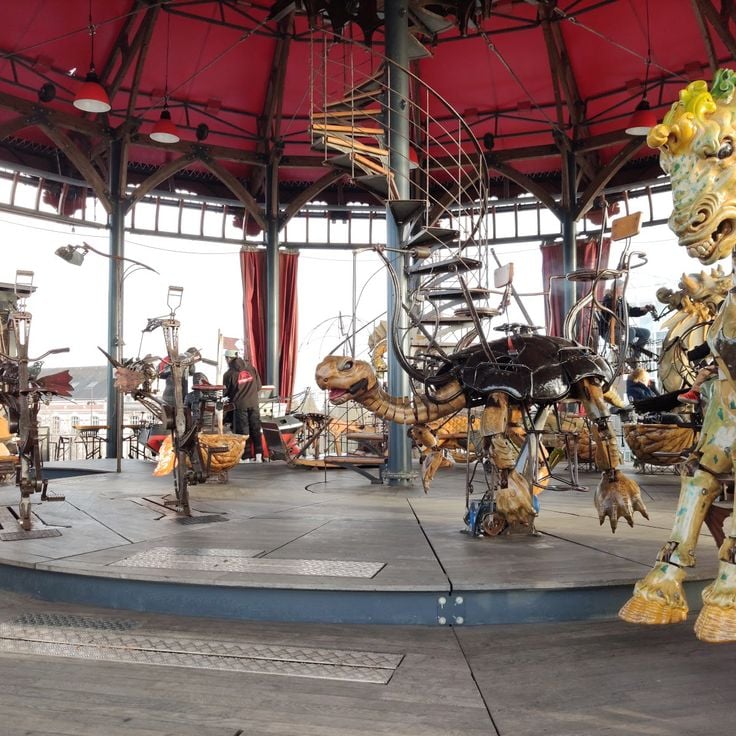 Carrossel dos Mundos Marinhos