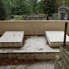Grave of Huet