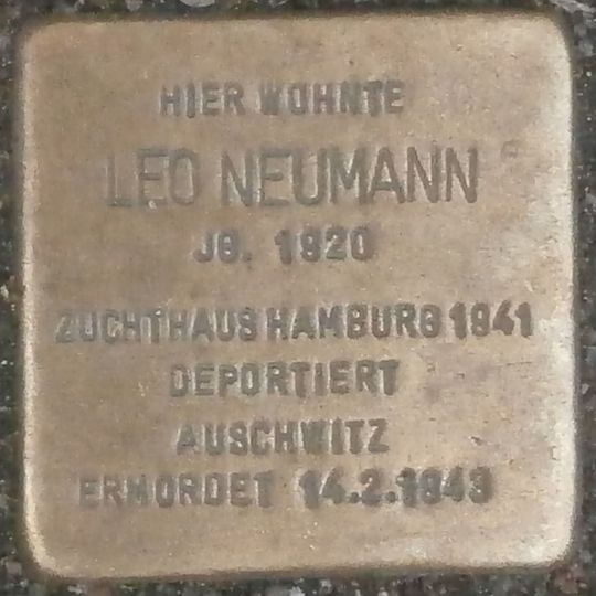 Stolperstein en memoria de Leo Neumann