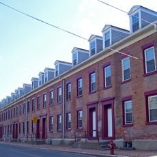 Olmstead Street Historic District