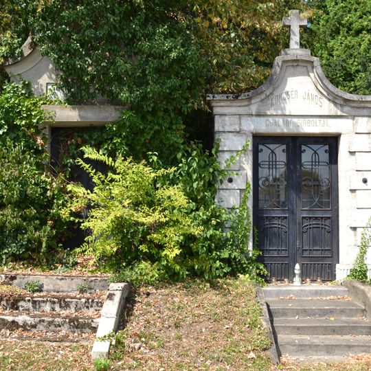 Cintorín sv. Rozálie, hrobka