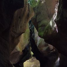 Patuna Chasm