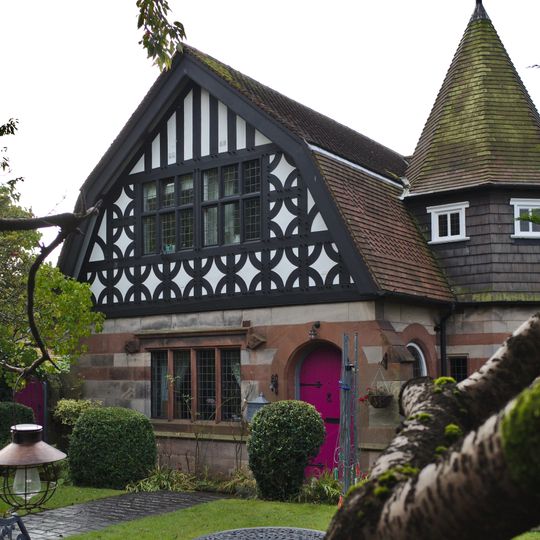 South Lodge to Thornton House