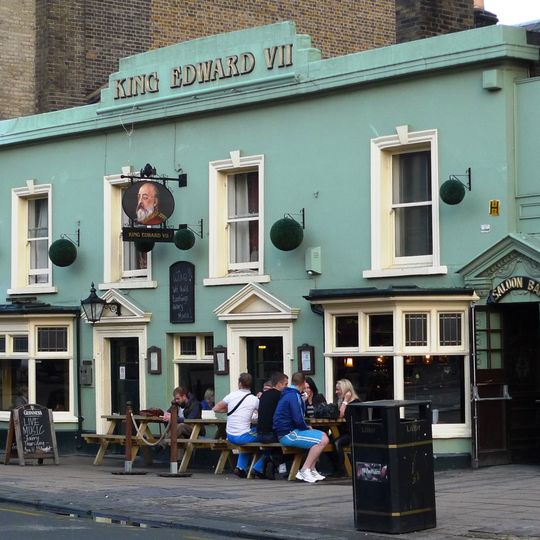King Edward VII, Stratford